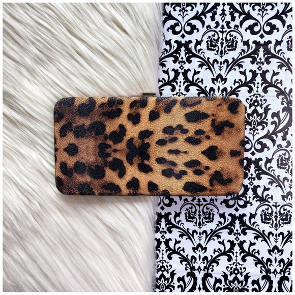 Target : faux leather leopard print clasp closure clutch bag wallet - Picture 1 of 8